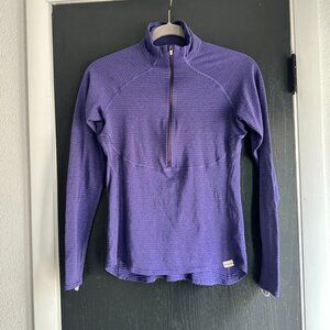 Patagonia 1/2 zip purple long sleeve base layer / mid layer